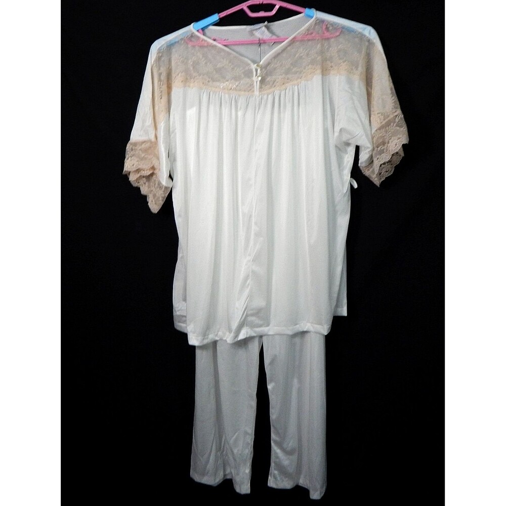 Two-Piece Set White Pant Sleepwear Undercover Wear 3XL Tan Lace Pajamas